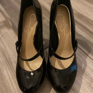 EUC Jessica Simpson Black Heels Size 9